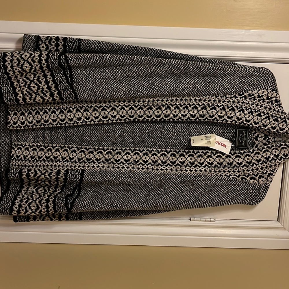 Lucky brand cardigan - new with tags - black and white/ tan